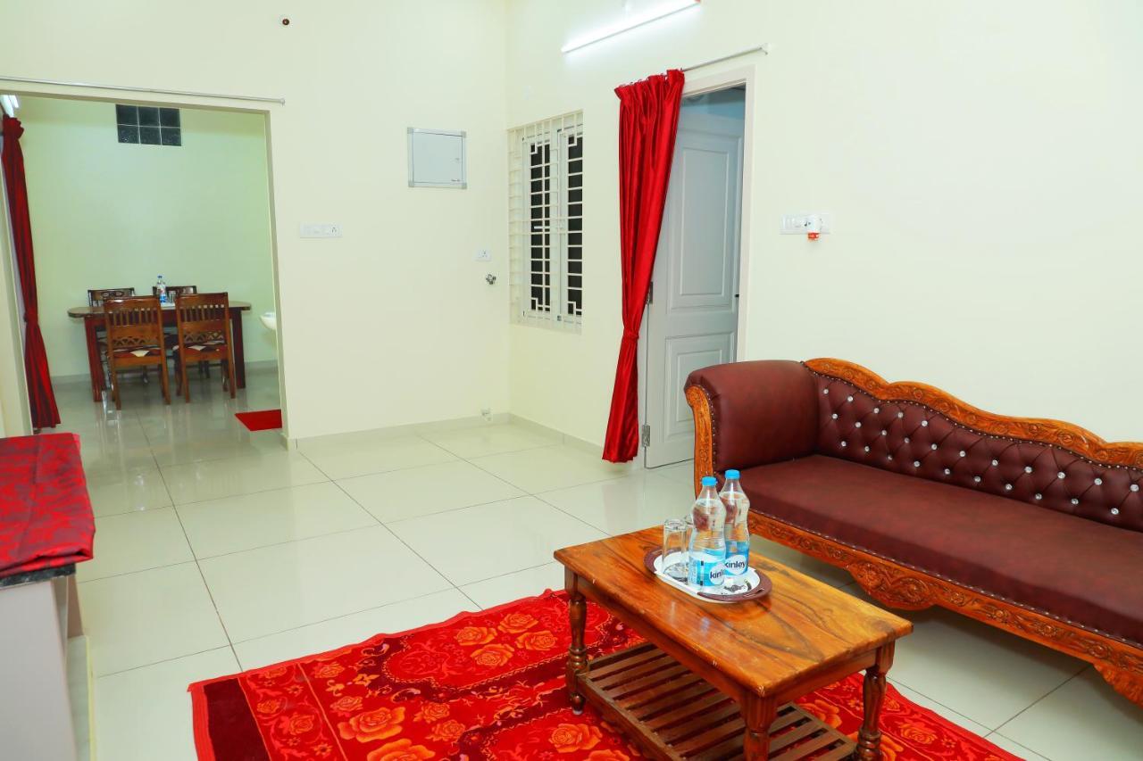 بونديتْشيري Lia'S Homestay المظهر الخارجي الصورة