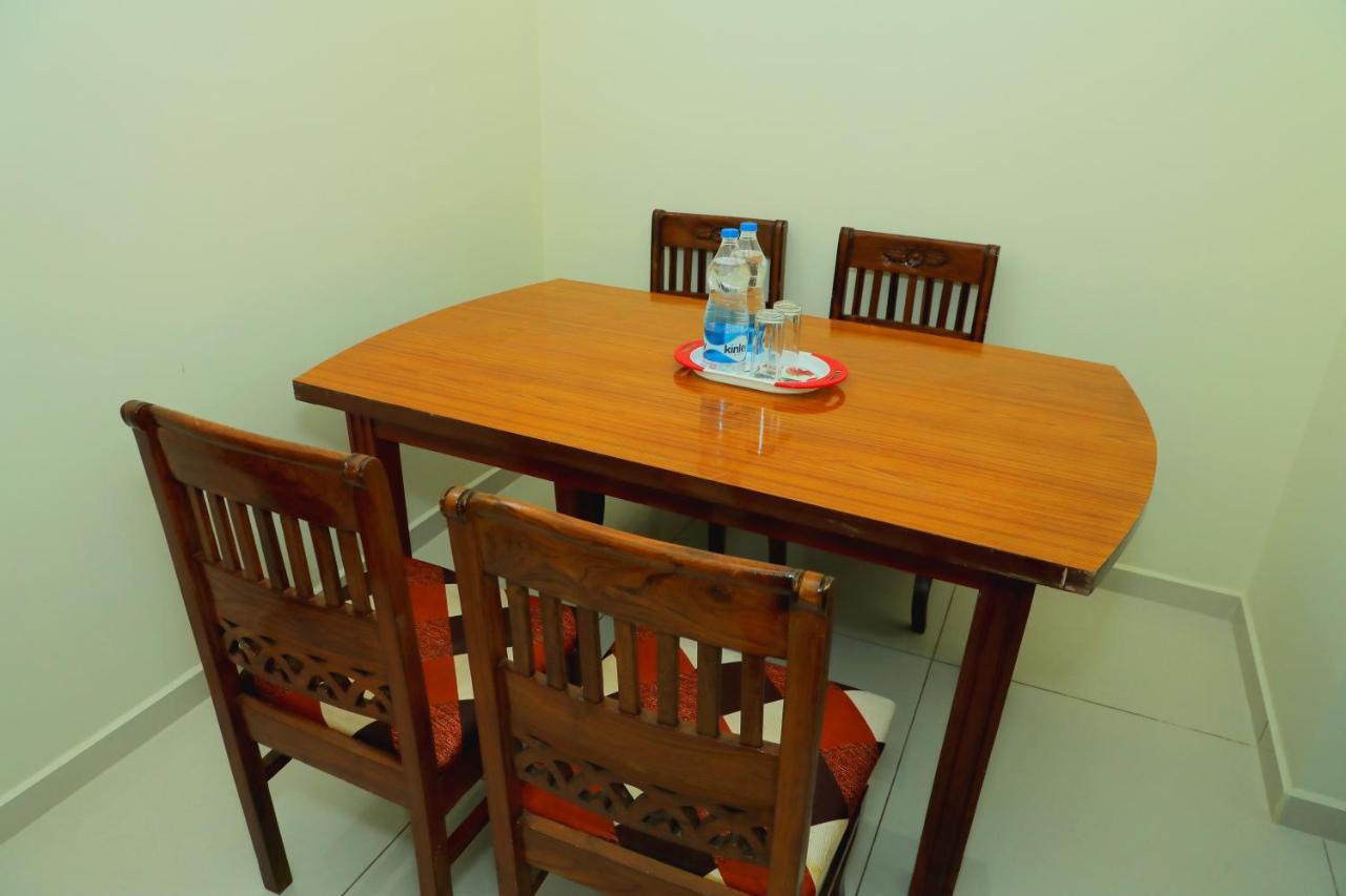 بونديتْشيري Lia'S Homestay المظهر الخارجي الصورة