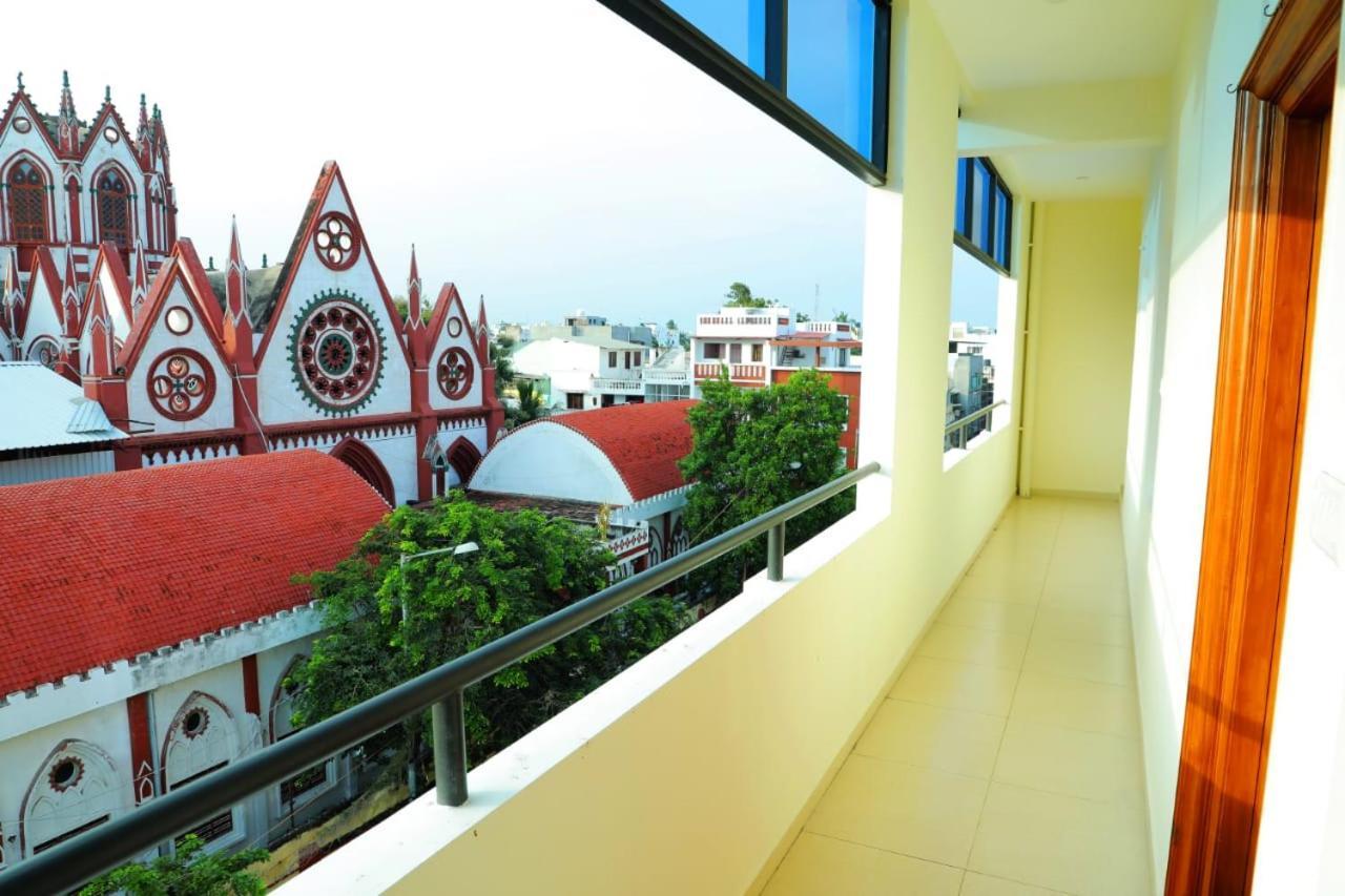 بونديتْشيري Lia'S Homestay المظهر الخارجي الصورة