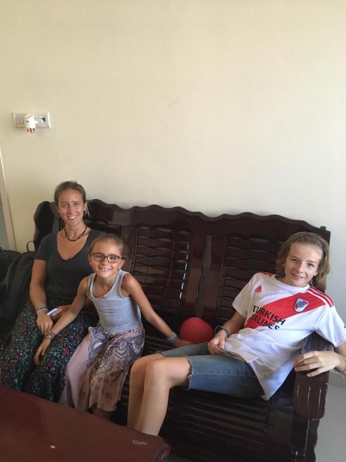 بونديتْشيري Lia'S Homestay المظهر الخارجي الصورة