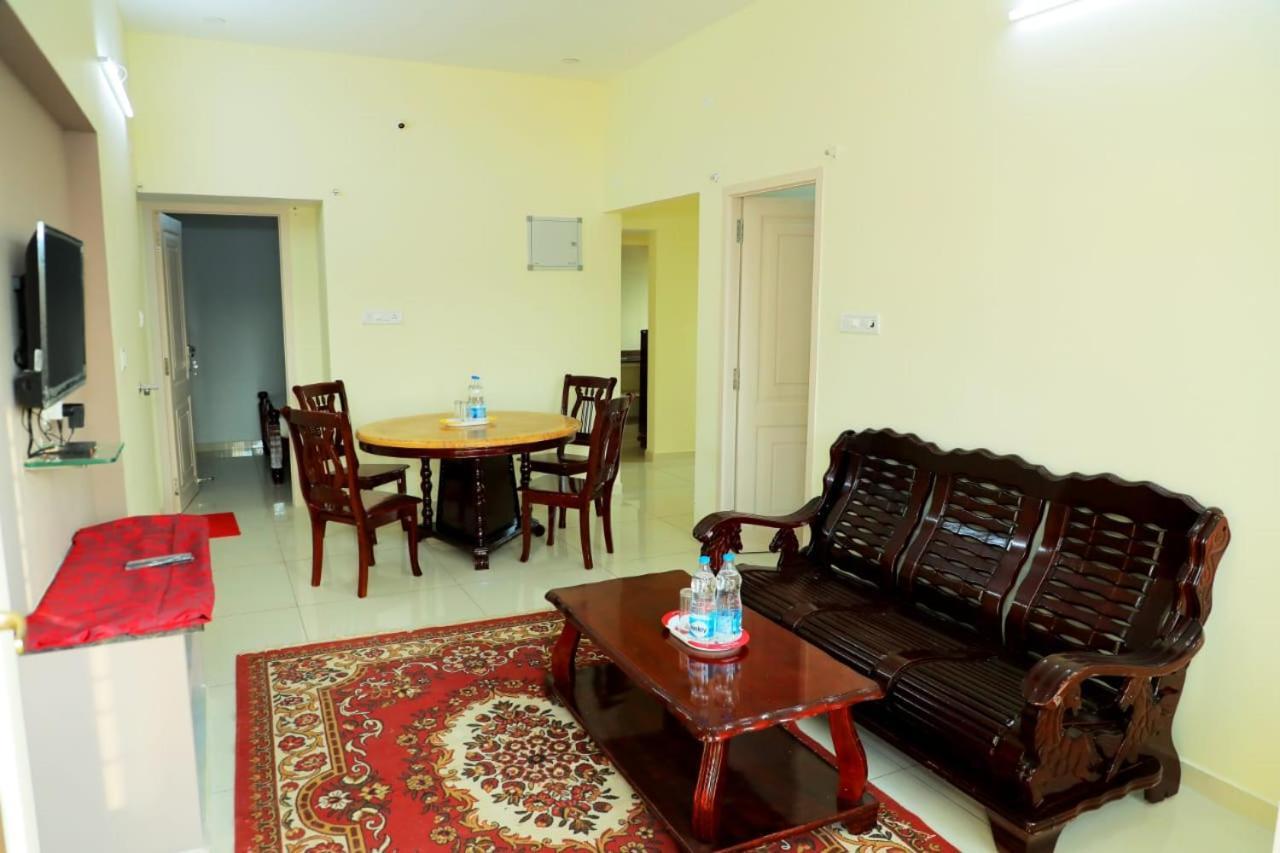 بونديتْشيري Lia'S Homestay المظهر الخارجي الصورة