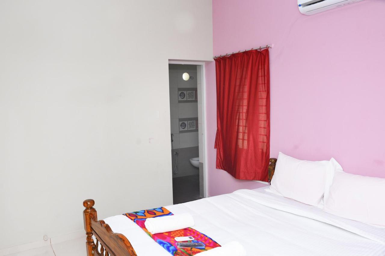 بونديتْشيري Lia'S Homestay المظهر الخارجي الصورة