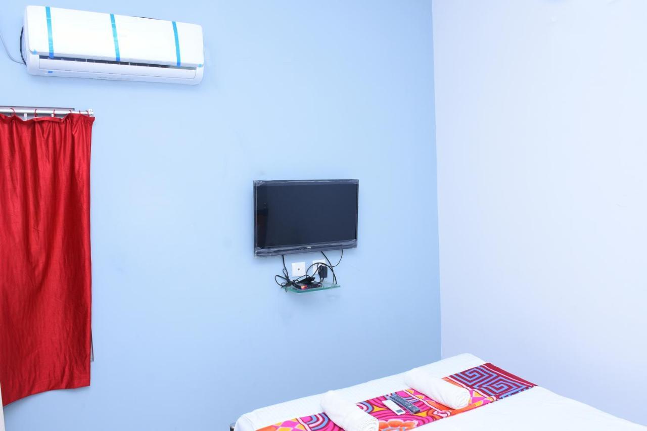 بونديتْشيري Lia'S Homestay المظهر الخارجي الصورة