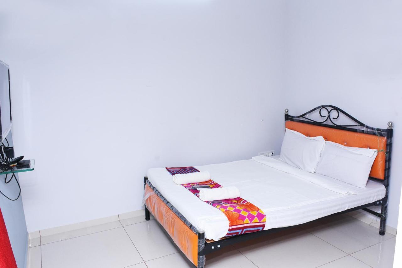 بونديتْشيري Lia'S Homestay المظهر الخارجي الصورة